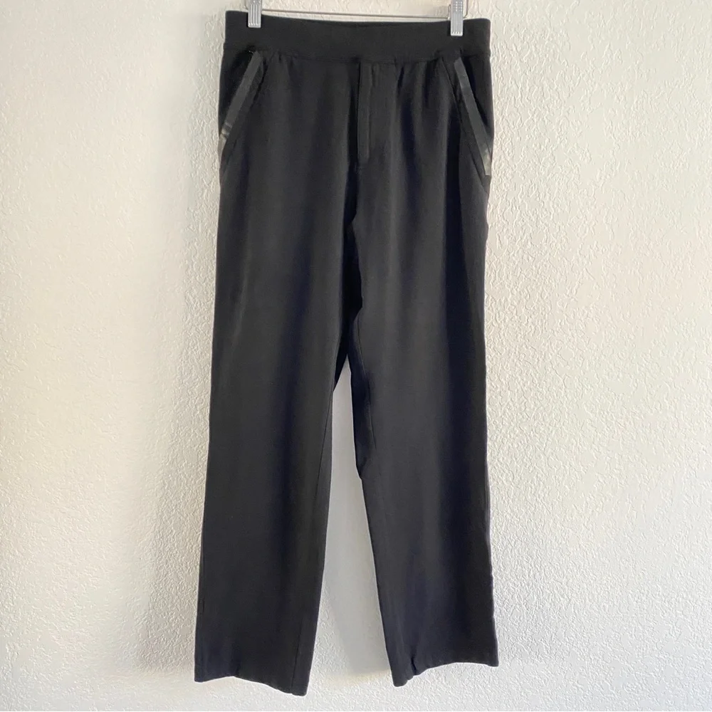 Lululemon black pants